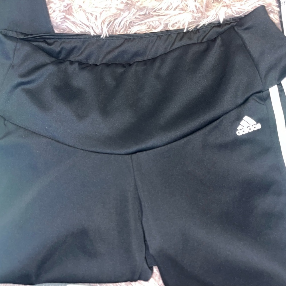 Adidas plus size women’s leggings with original stripes - Picture 4 of 4